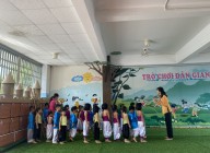 Hoạt động ngoài trời “Nhảy sạp” của lớp Chồi 3 Hoạt động ngoài trời “Nhảy sạp” của lớp Chồi 3