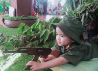 Trải nghiệm “Bé tập làm chú bộ đội” Trải nghiệm “Bé tập làm chú bộ đội”