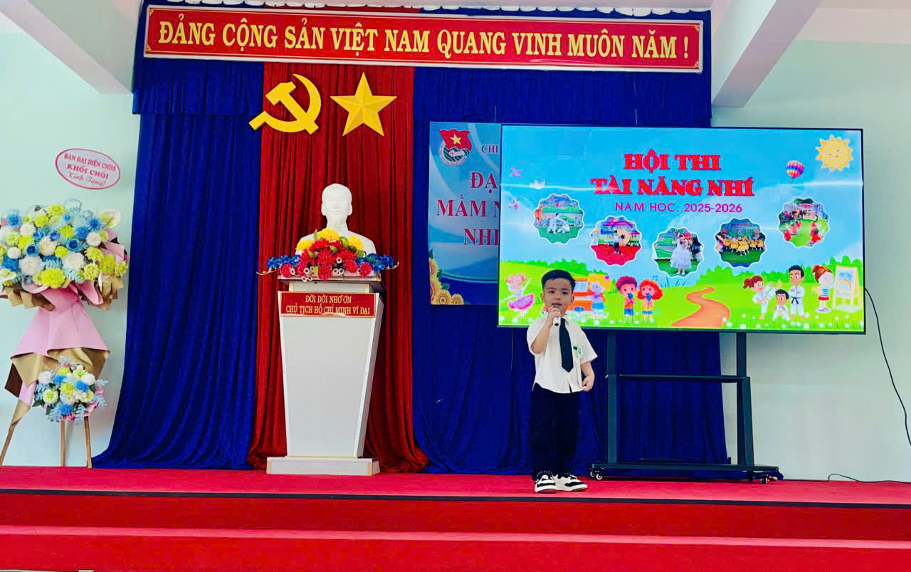 z7218480677833_69d8ba54b2a56f60f70458e43d1b9d8b