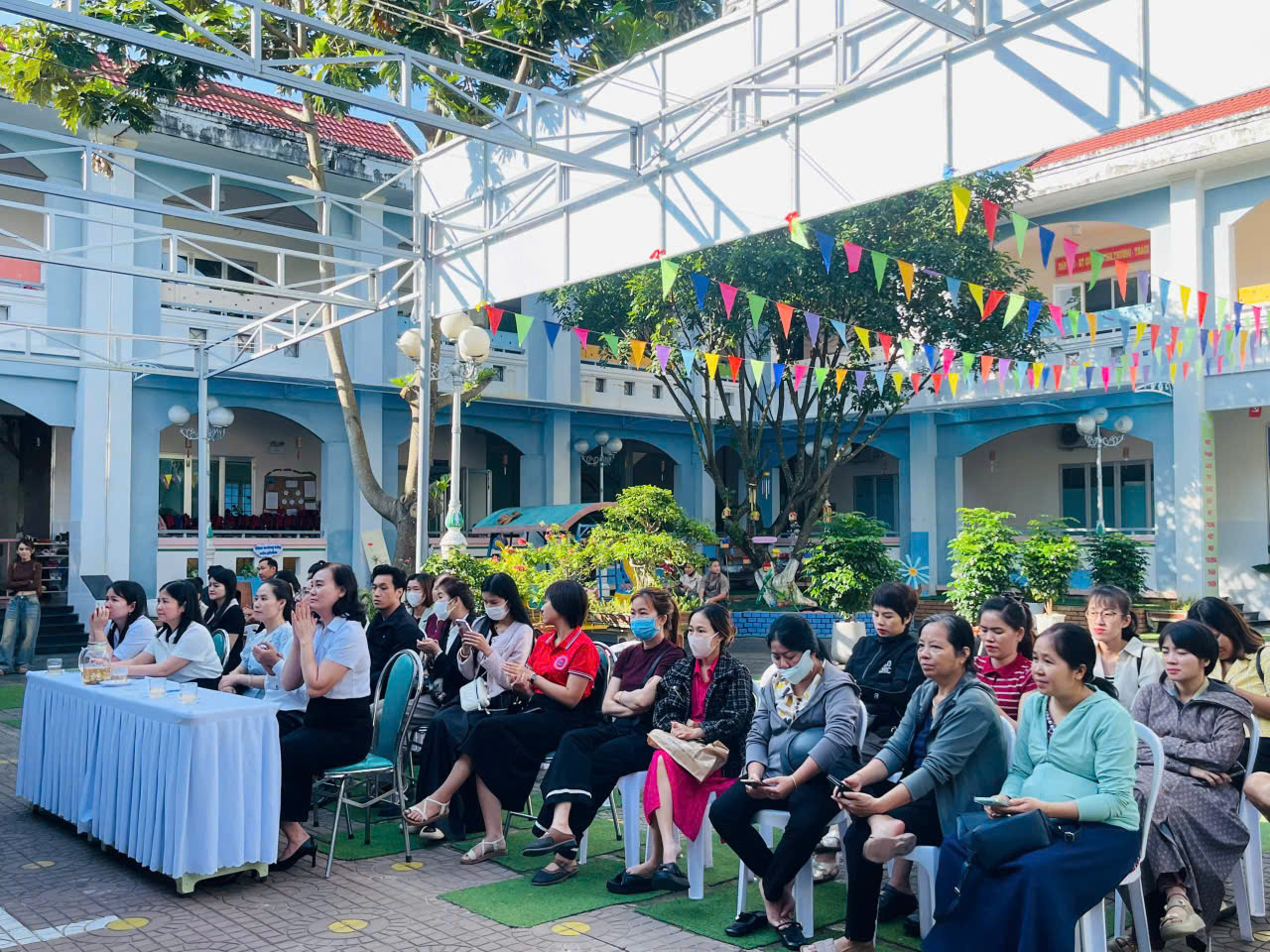 z7218480710184_35cbcd13d3e840f63aa44db1b9be223e