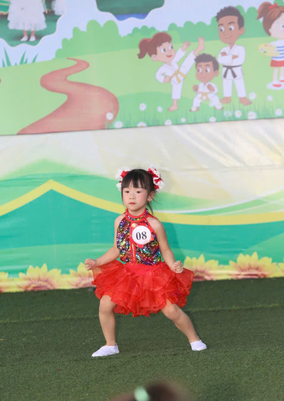 z7218480719728_7bef11264436cccbb6de874cfb85b354