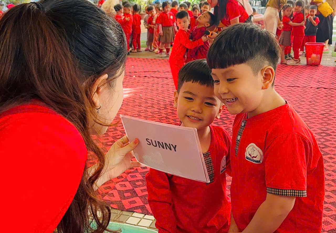 z7341792629237_2ac5b53ab862cc9f65d2969a167e3bbc