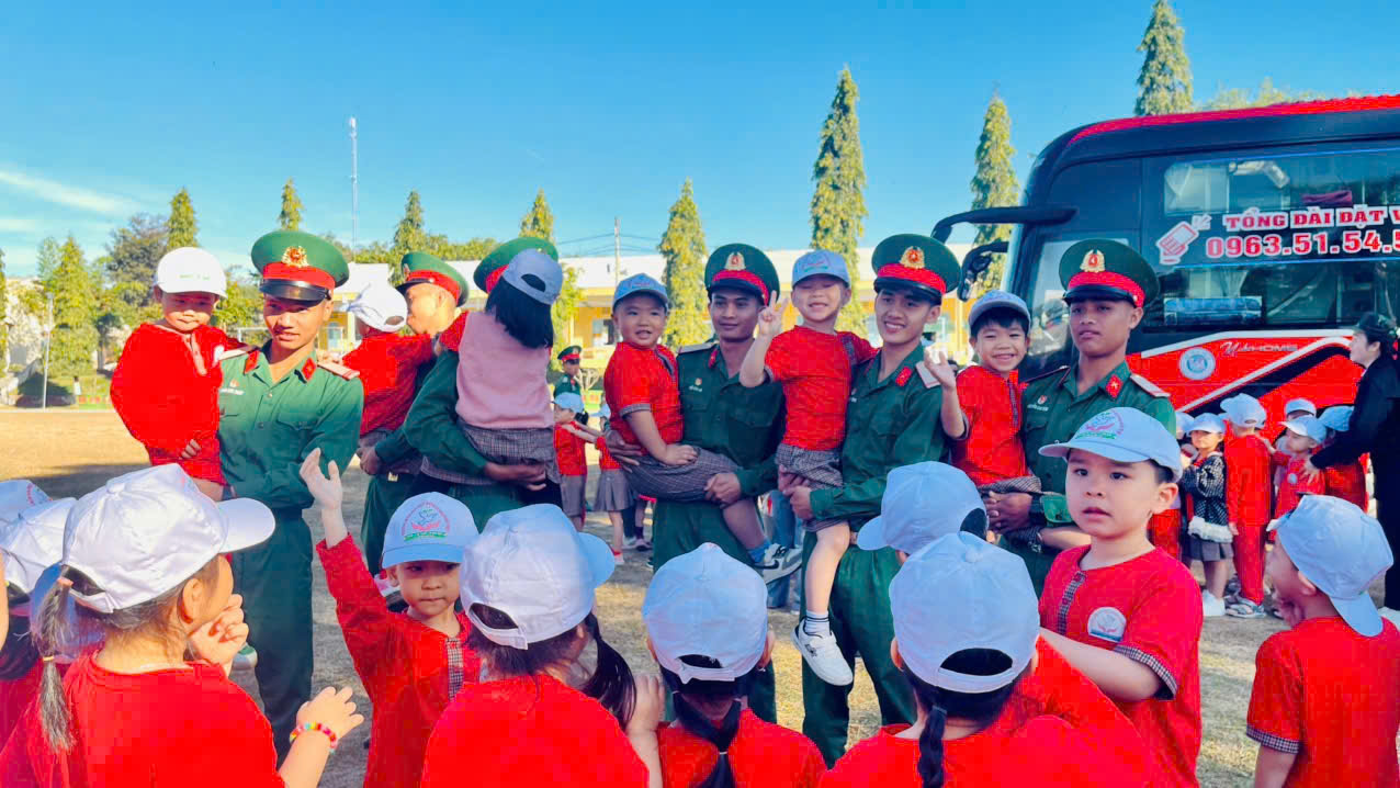 z7349711975777_76f33c9428a5a89ebe5bfbd1df194309