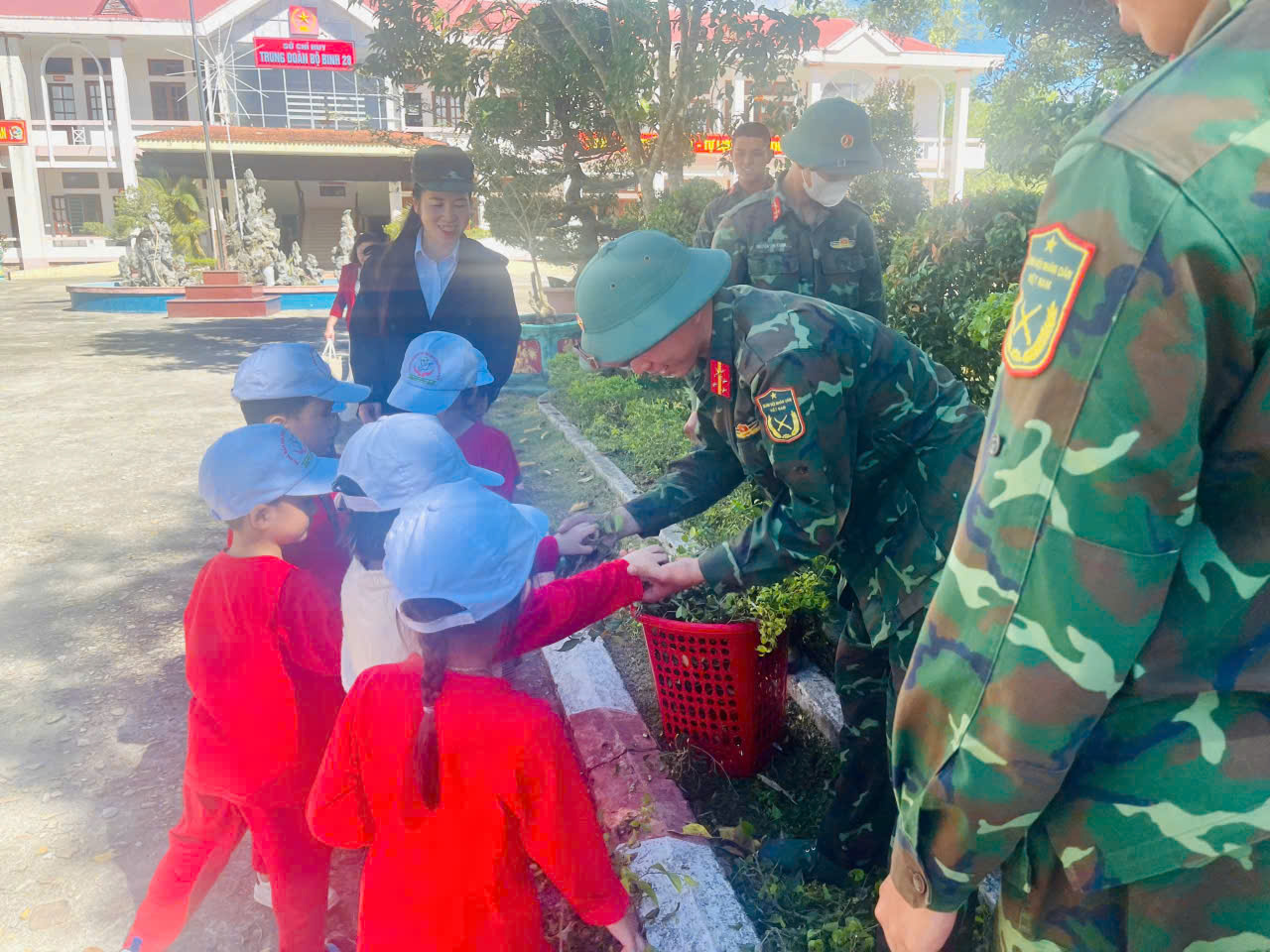 z7349711986837_92733baf0b1864c24c613fbf8a8966f6