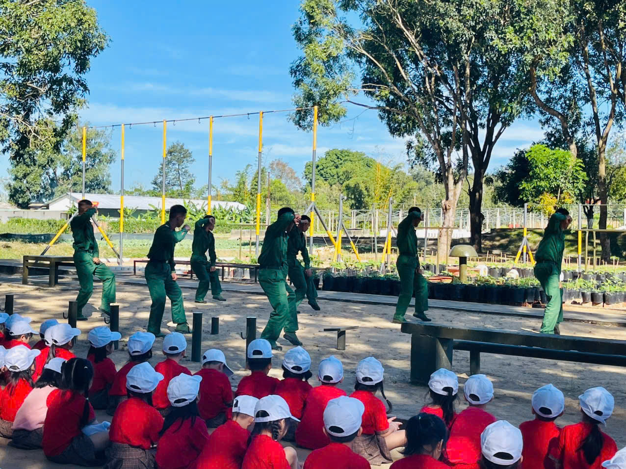 z7349712046421_c205cc4198850f2e297ef793ccfb6dad