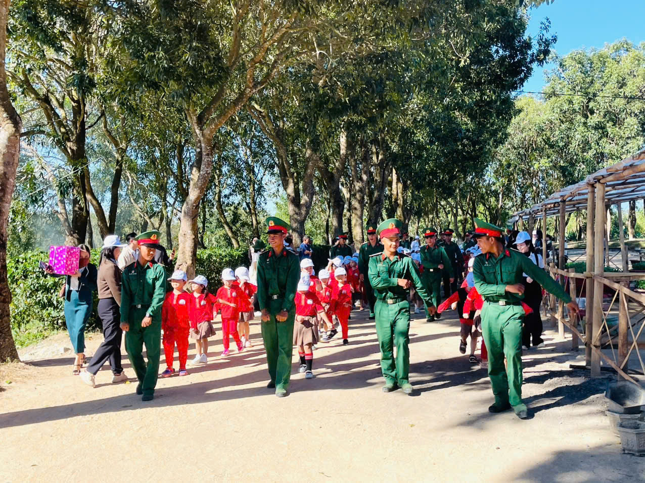 z7349712088936_e13cea837011db80c043af94d701a9af