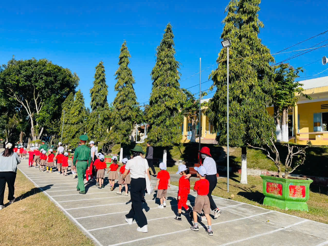 z7349712155142_625b05094613616ac6519904ac126e18