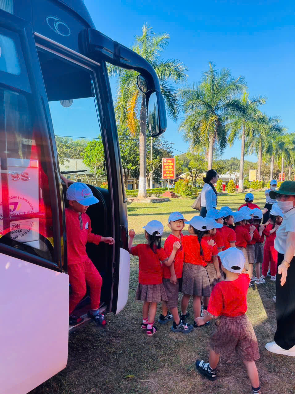 z7349712159874_cac30c65bf95a5e414d42d4124ba71c9