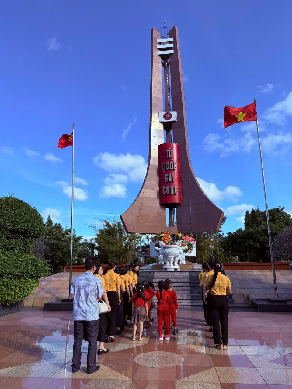 z7352739663113_8cca3b82857cfdf444c726268a170b9d