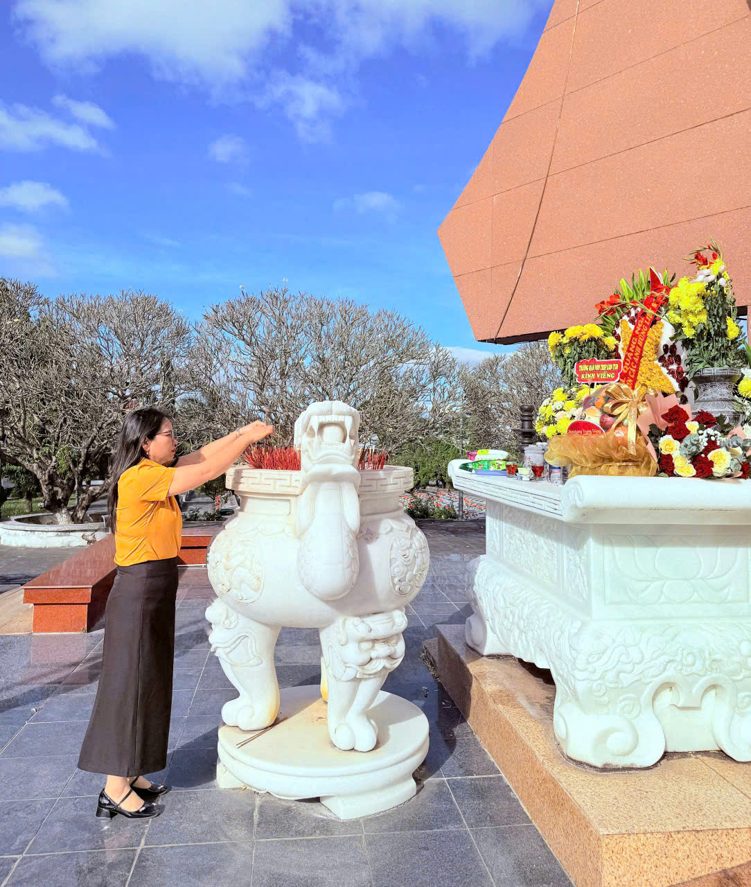 z7352739693076_2223a3a981ecfd41deeec94639102b6d