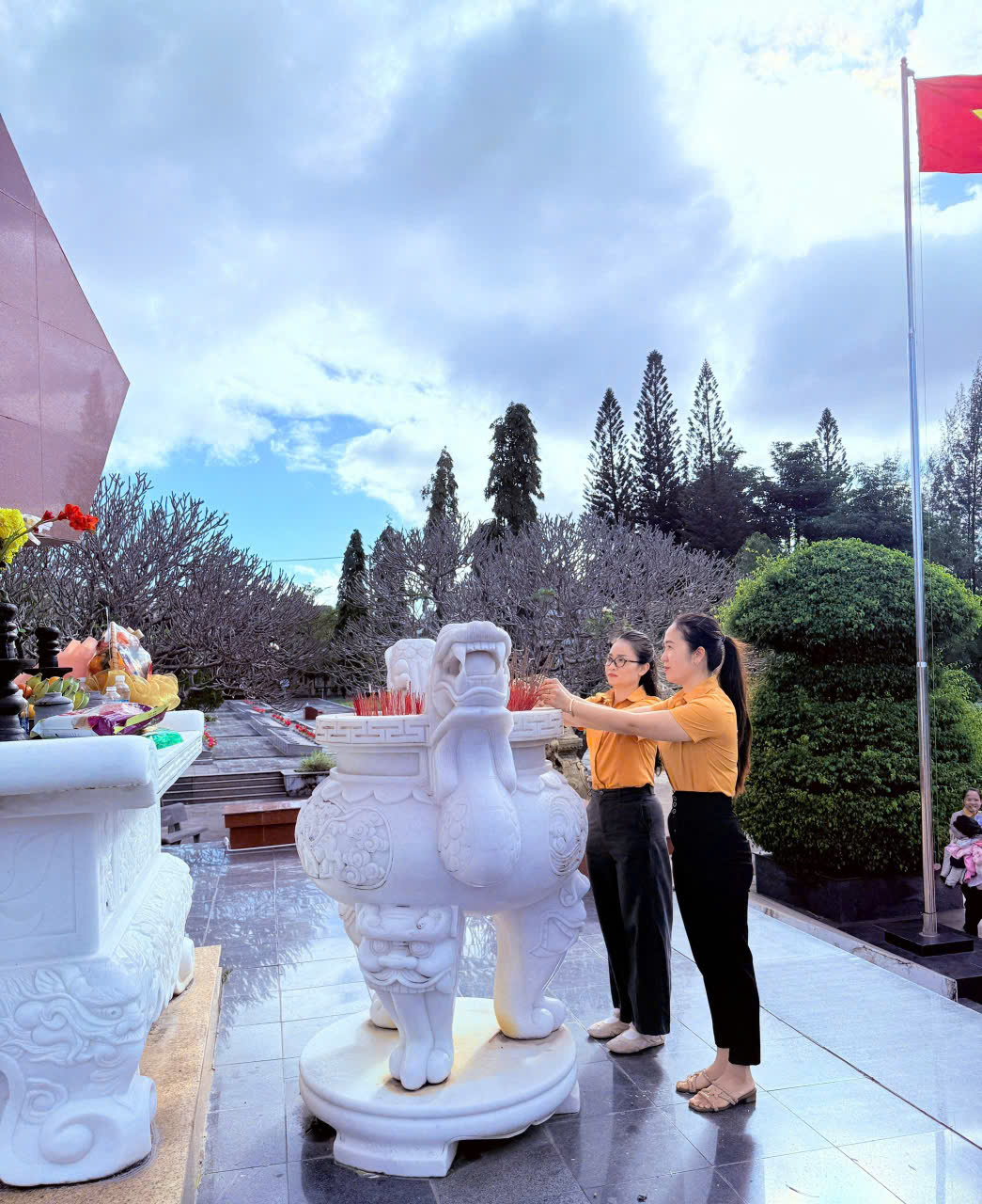 z7352739734286_237b00f94659e904513b1bf605361d03