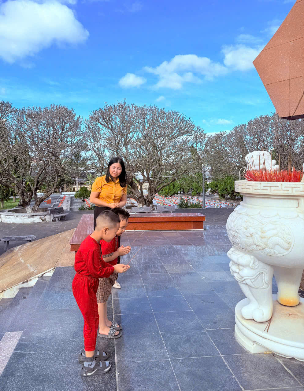 z7352739735381_39fba29bea898e4ff73b657793418efa