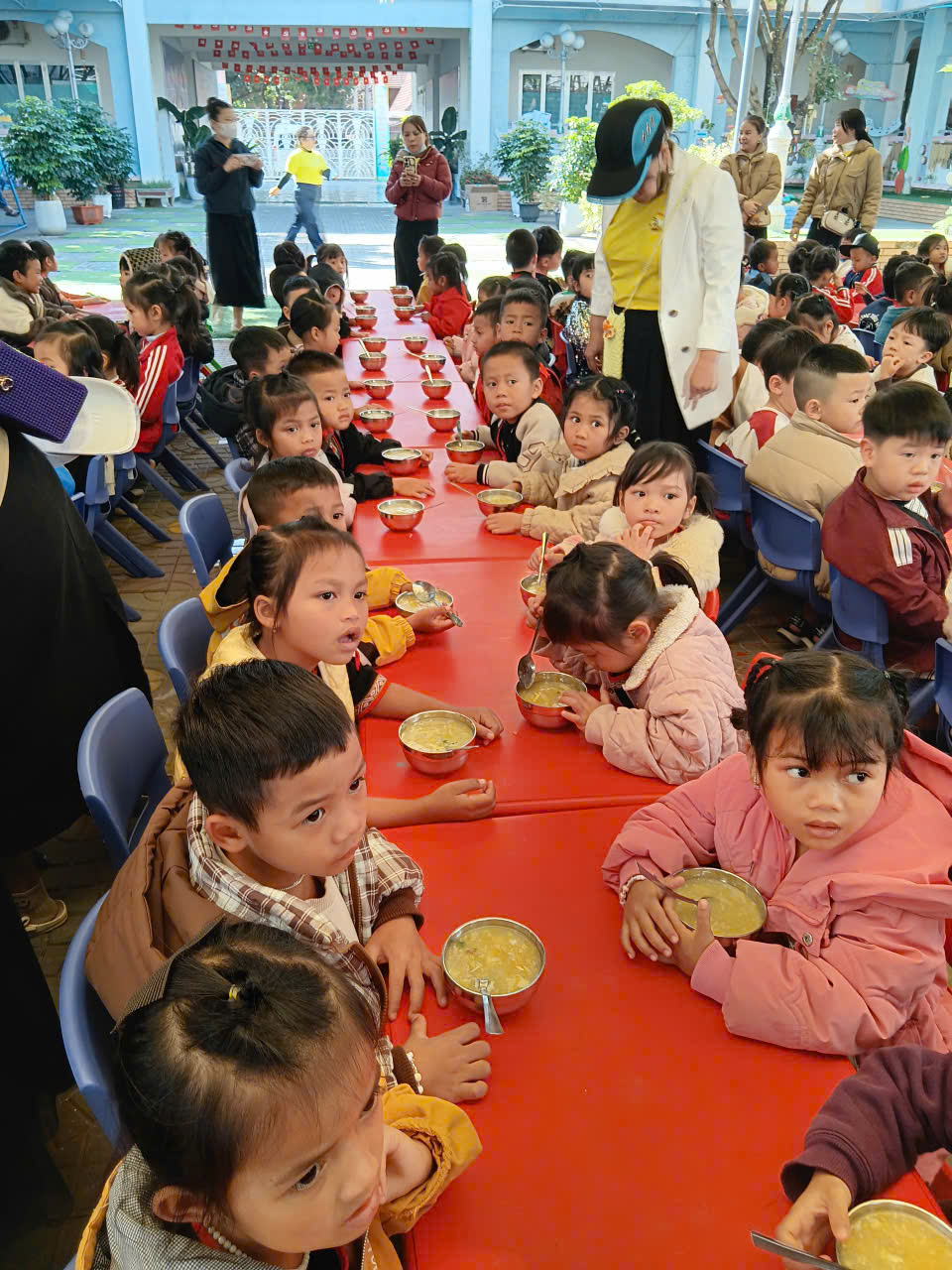 z7415441526082_6ca2f2041baaaa1e04b5e8899a3e7b82