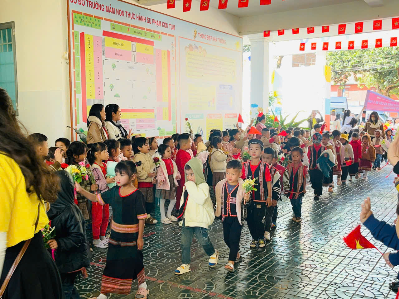 z7415441656656_f761d136fa934110270c8113d8e76d52