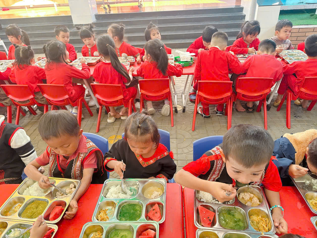 z7415441737663_2f73396eb76c200e8f8bb35e94d2b212