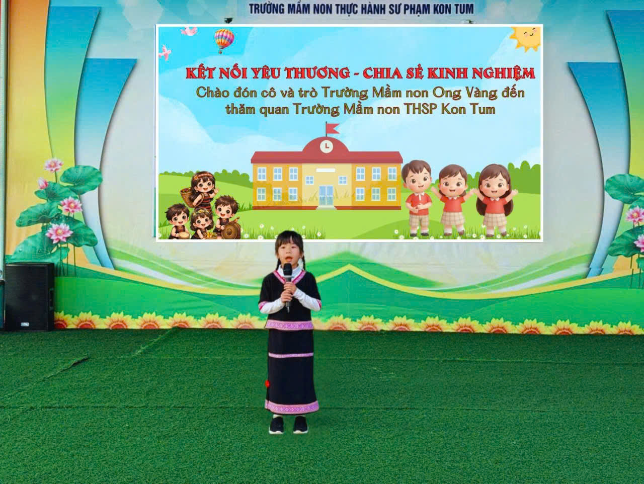 z7415441869996_51928ff3c135e898eacd12f8a076eb18