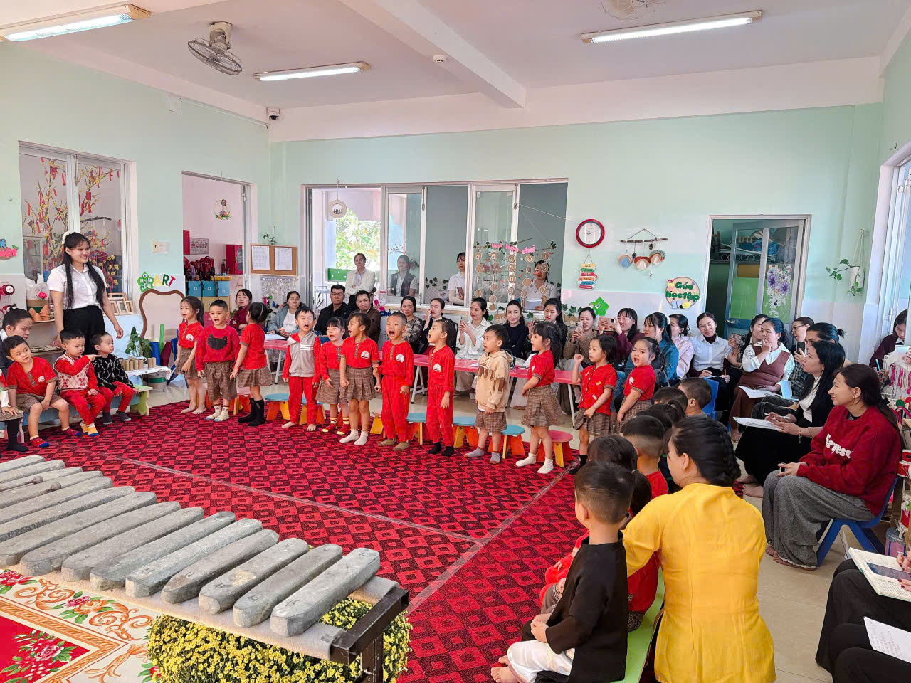 z7456268036072_257c11e2de919d738a164966c97d6e14