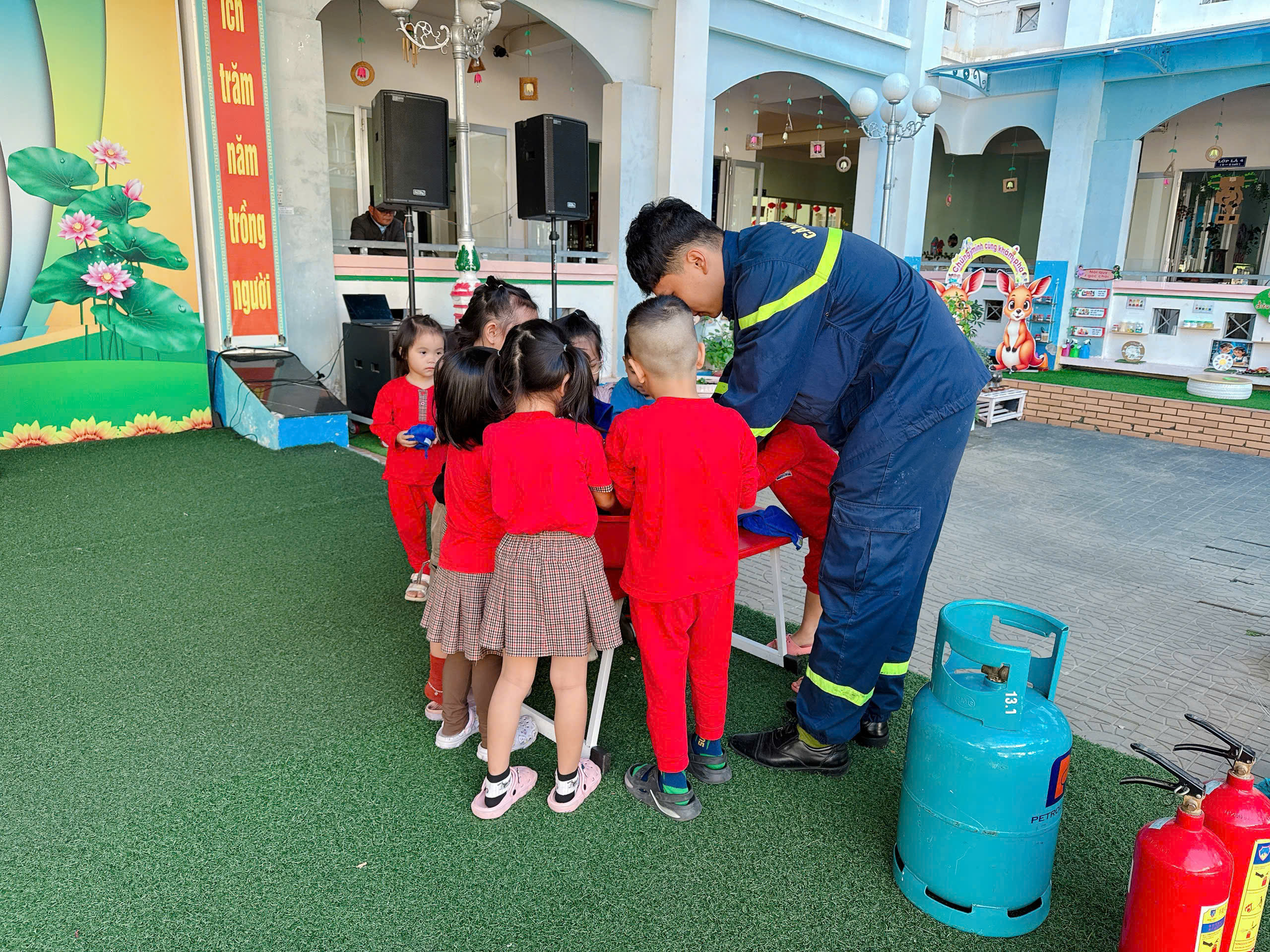 z7471375966385_c4e84388e0e41673e36a96bbdf3f7b54