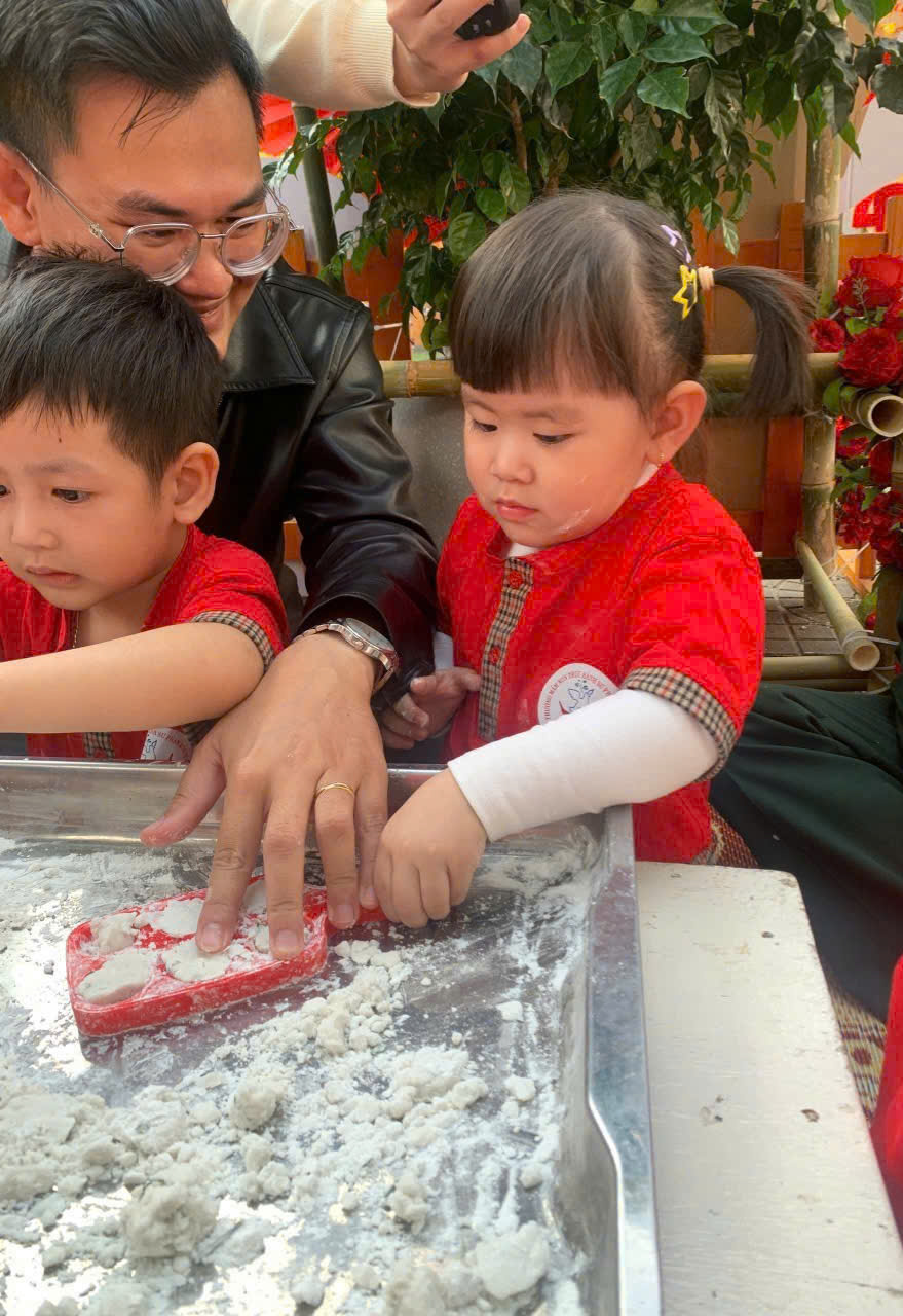 z7508267062167_08cb385f010b76c730f9eb714af043c0