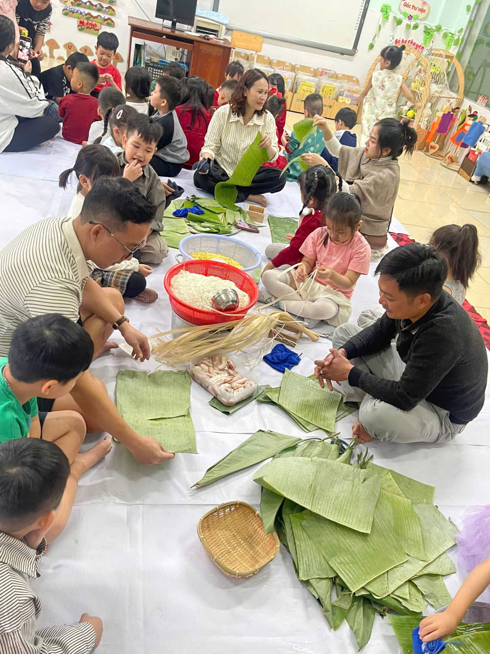 z7508267125872_fd08468b2f85adda12e57556e7c0a4c2