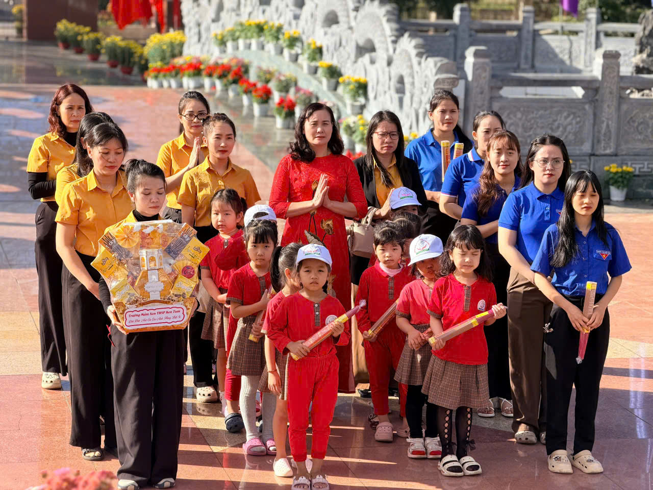 z7518482601118_2d22abbde7b0f69c51f2581f37fff98c