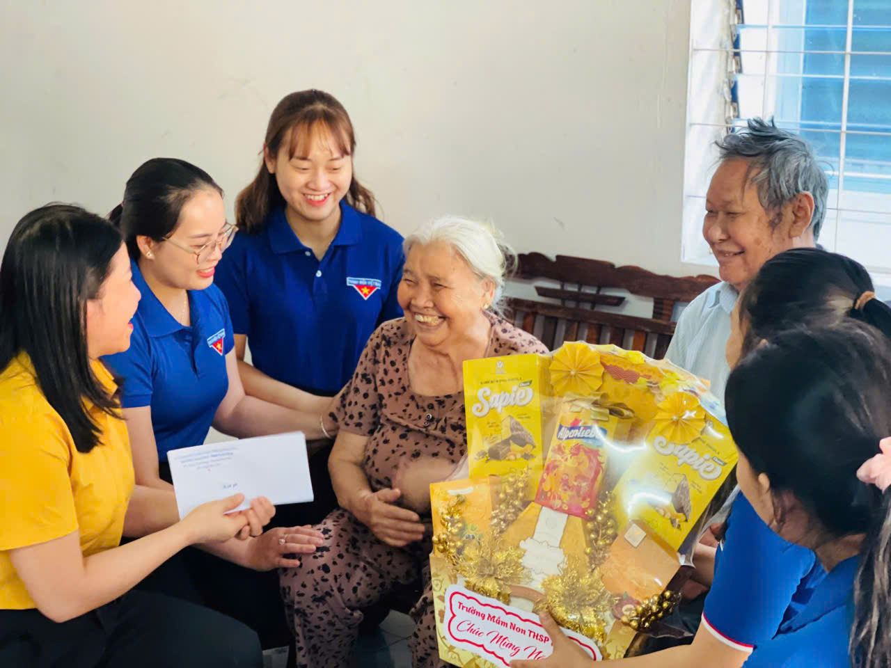 z7518482814877_35d98ddac462d61f538d219d238dfcaa