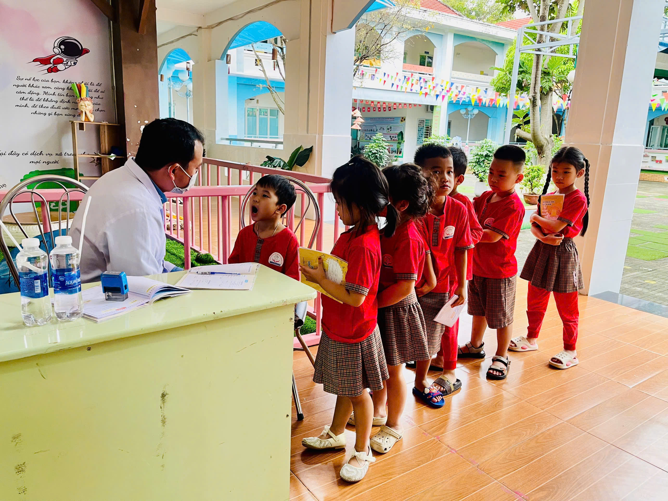 z7601353342777_7eb6c6ad17771c1c4fac14a5c6bf059a