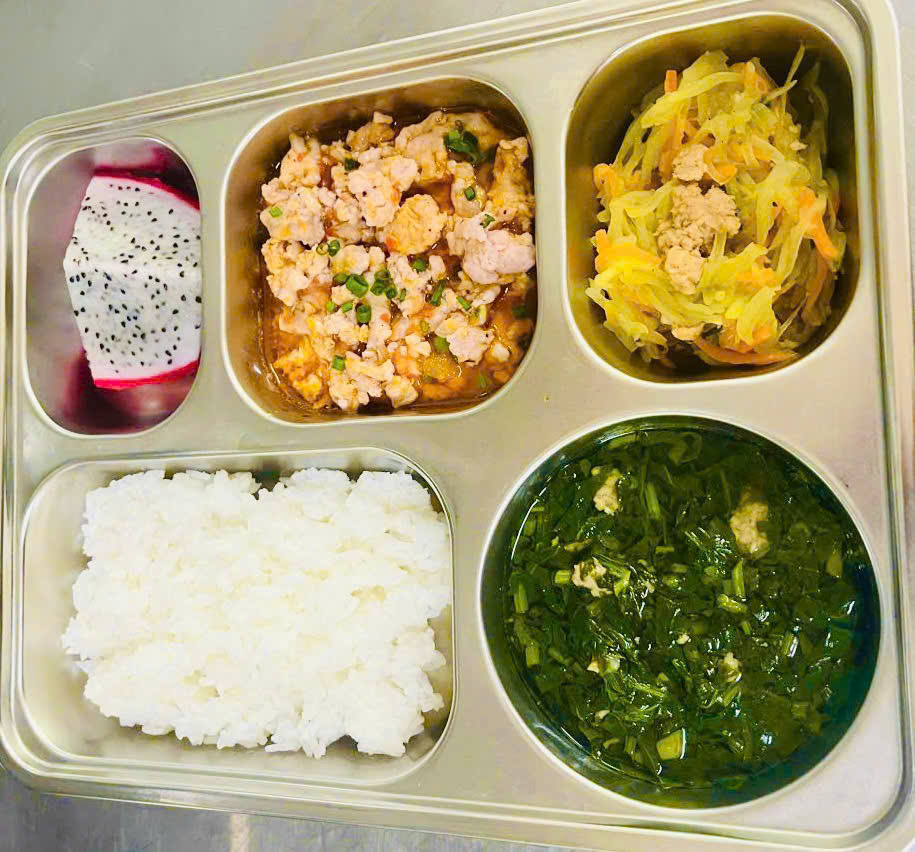 z7633070356461_f2314a41610fff7eca9ff4eab684b232