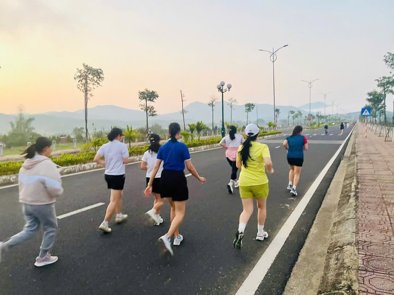 z7643404003056_a0ab903e508934536f6c7ff49353a372