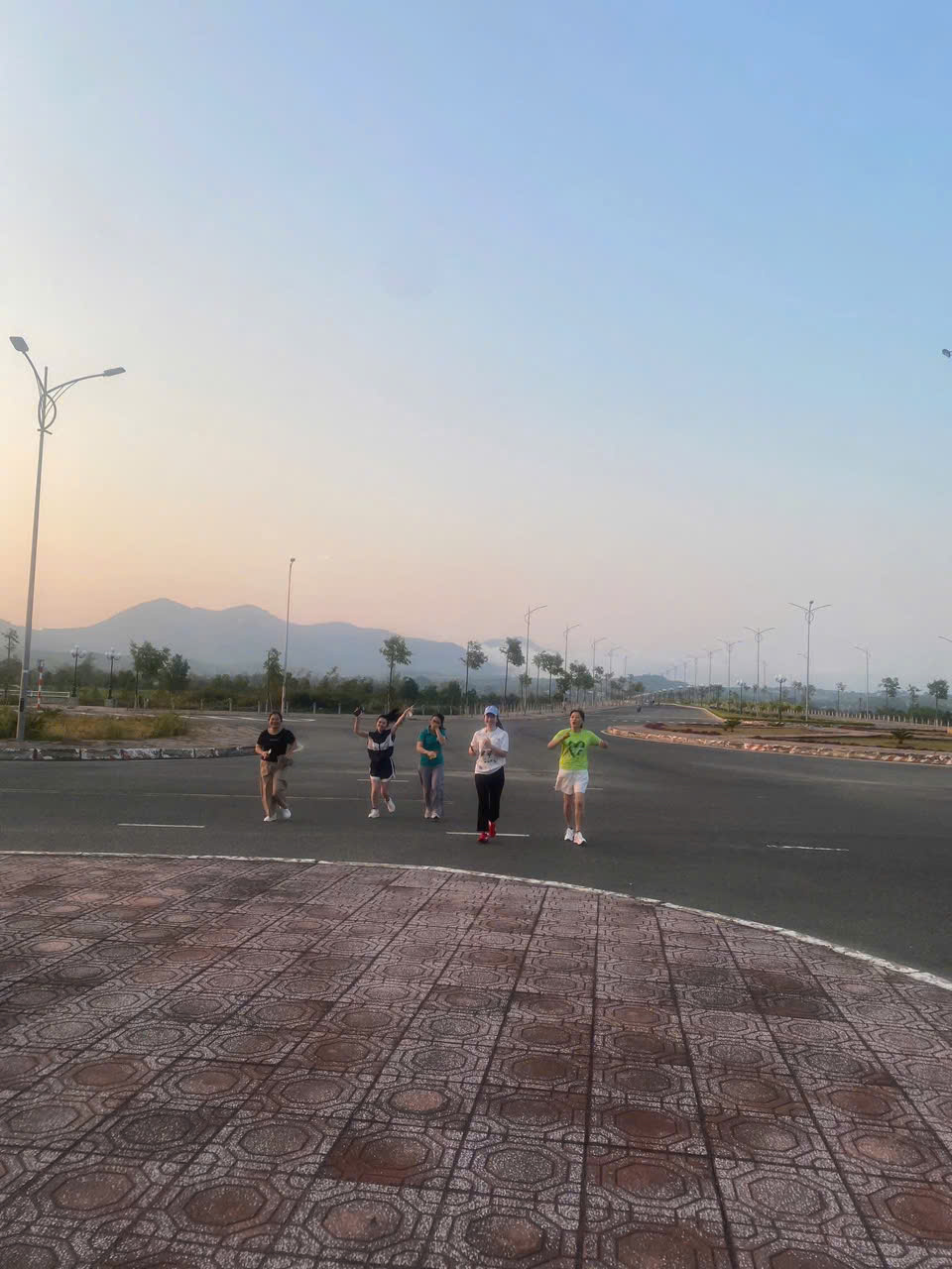 z7643404086531_6024af4ea71427e961e7252c9593e59e