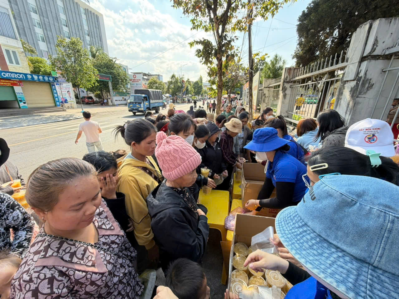 z7646981805229_38f5a0af01bae0444ac5d10d62eb28bc