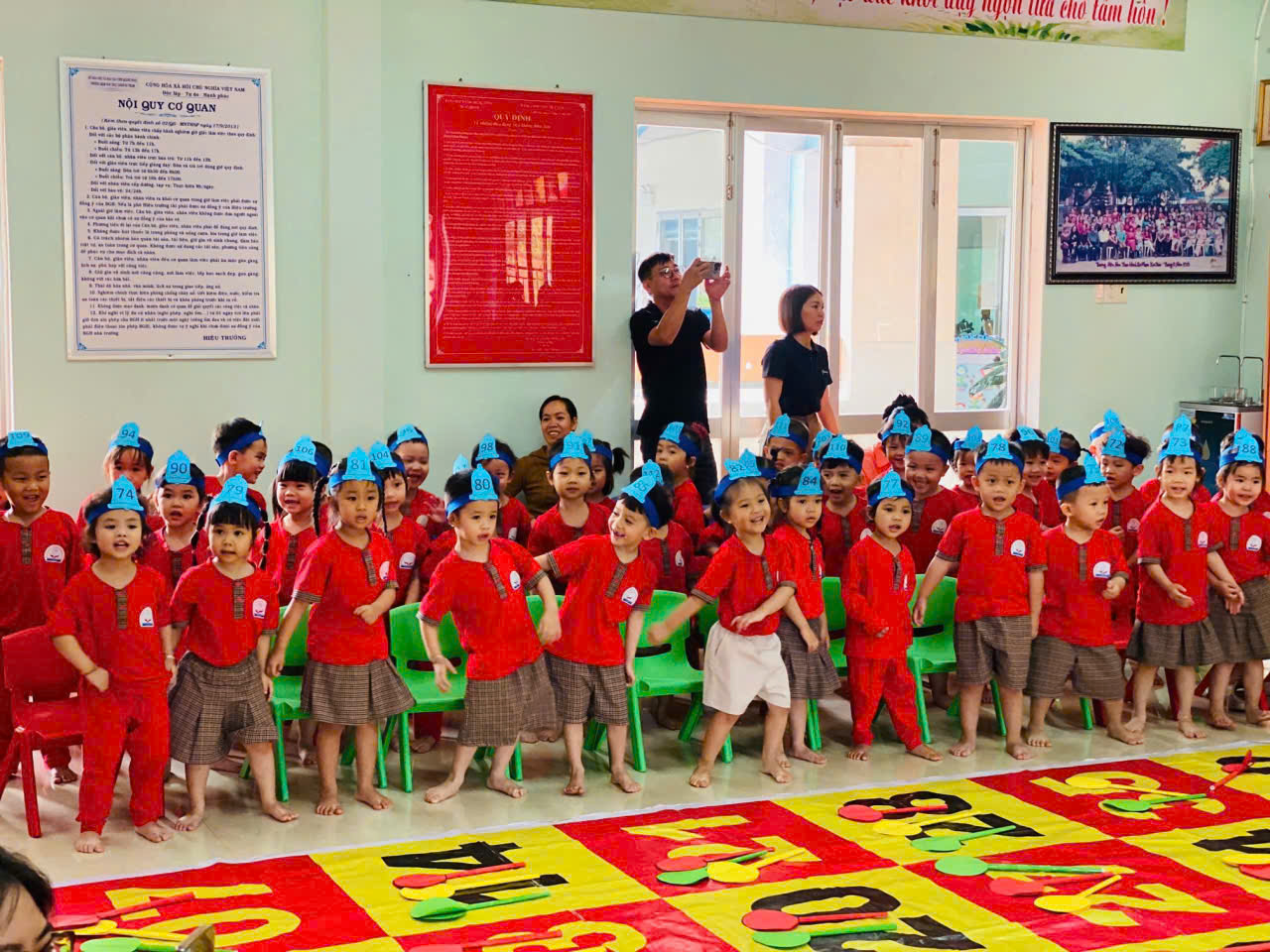 z7729616197157_bedced48f11e927e3a8b29599f33d625