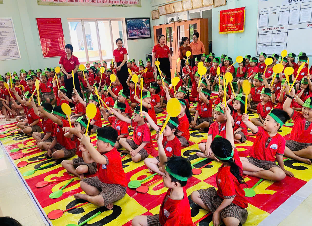 z7729616207352_937bfd07d59352d85f03c1a62f4f9dc4