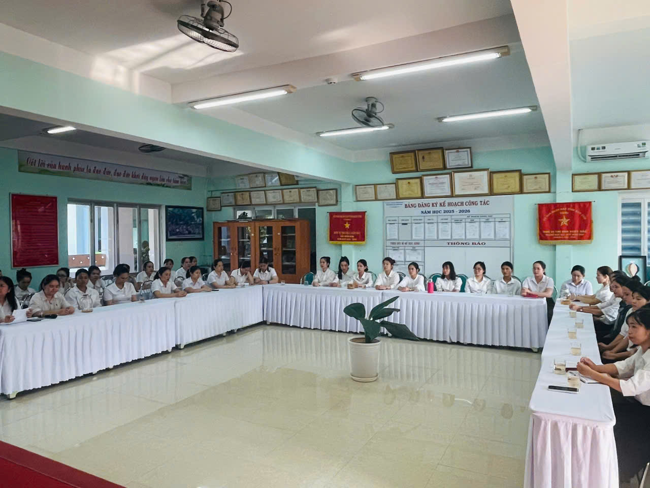 z7755137380888_39f26752467dc44f87b516e2e2baa748