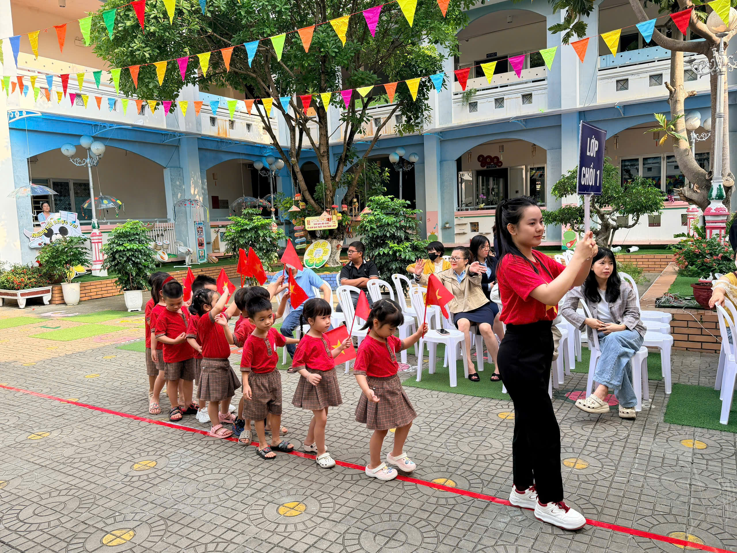 z7761354704620_dddaac67c779ad1da562bc8b7cc9a477