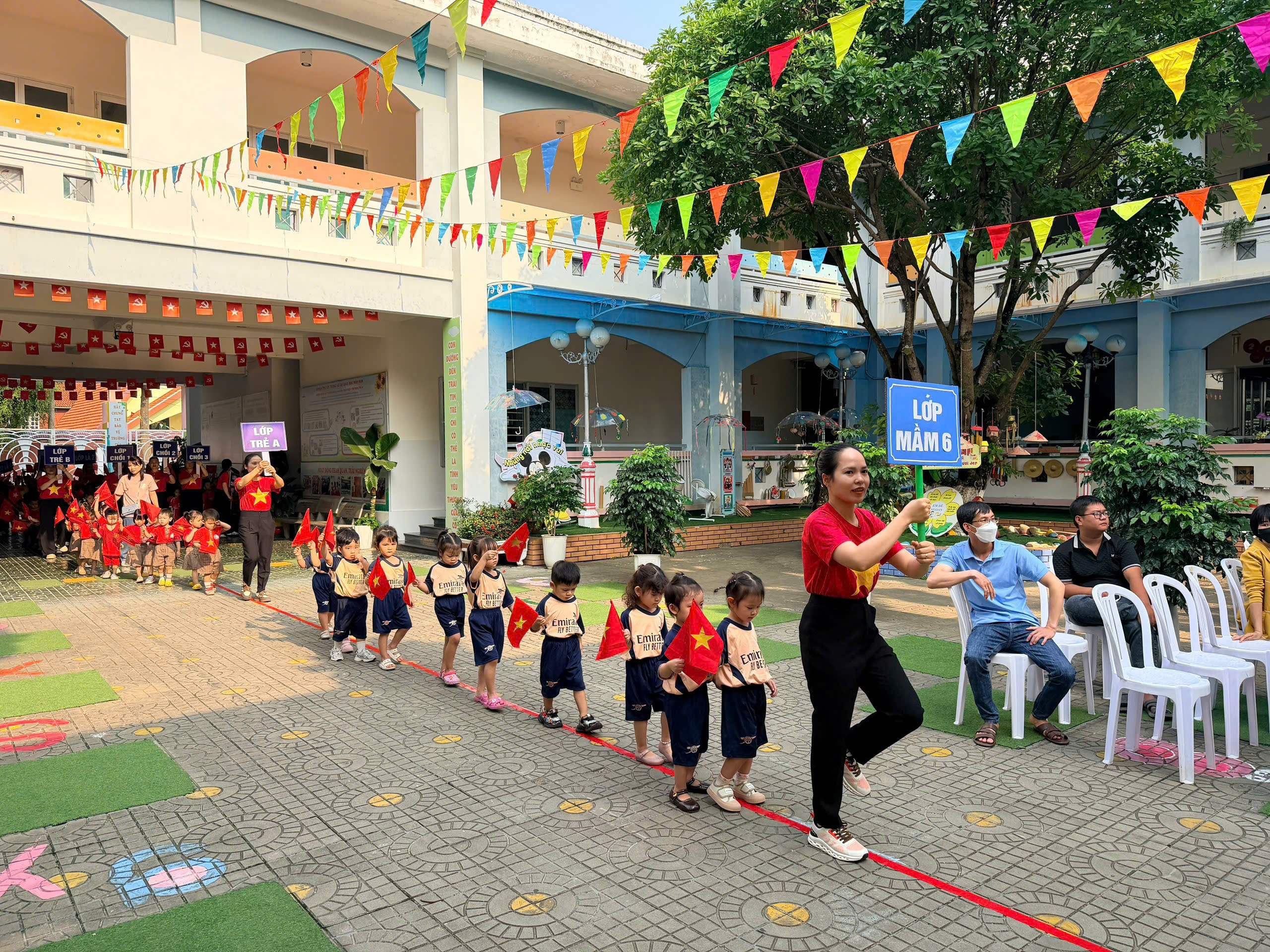 z7761354930724_14b1bb510ef0ee97c64574fad405d20f