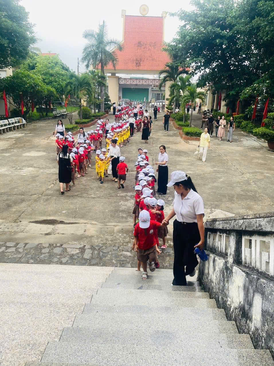 z7773790511201_567520be756c5c0b45646a05943c65f0