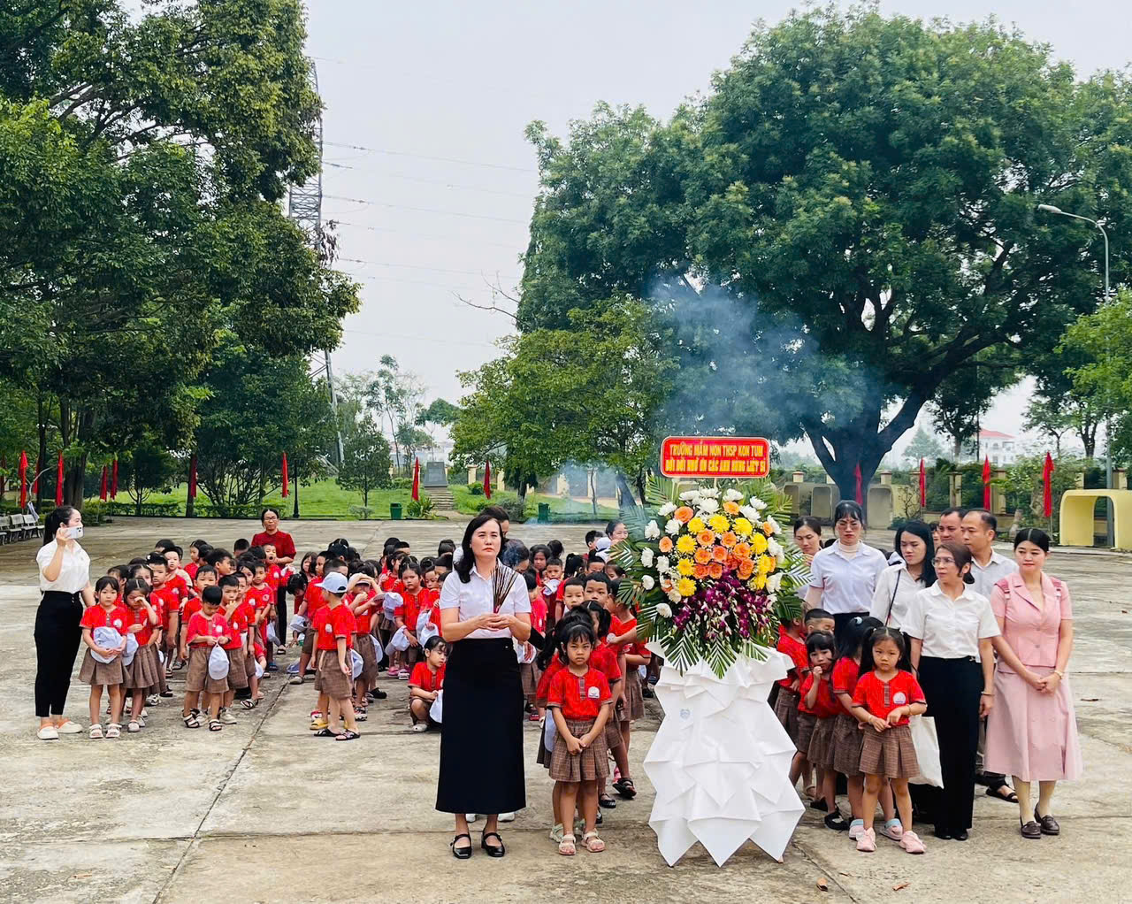 z7773790724447_a8d8ea8df014bf09f884903181407926