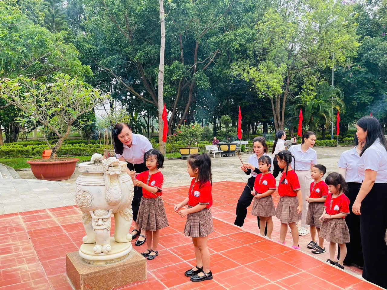 z7773790724448_89edf01b47af1f3896df03ec65575190