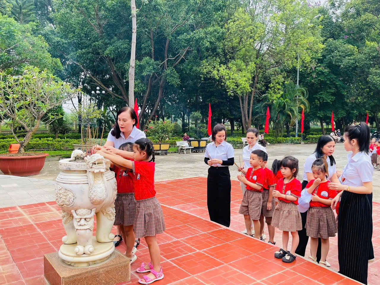 z7773790724449_cd047f66ad69f8d3815af0e9e1f9bb52