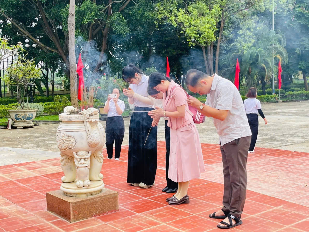 z7773790724509_aea13a3a9595650e59087e202c2b9046