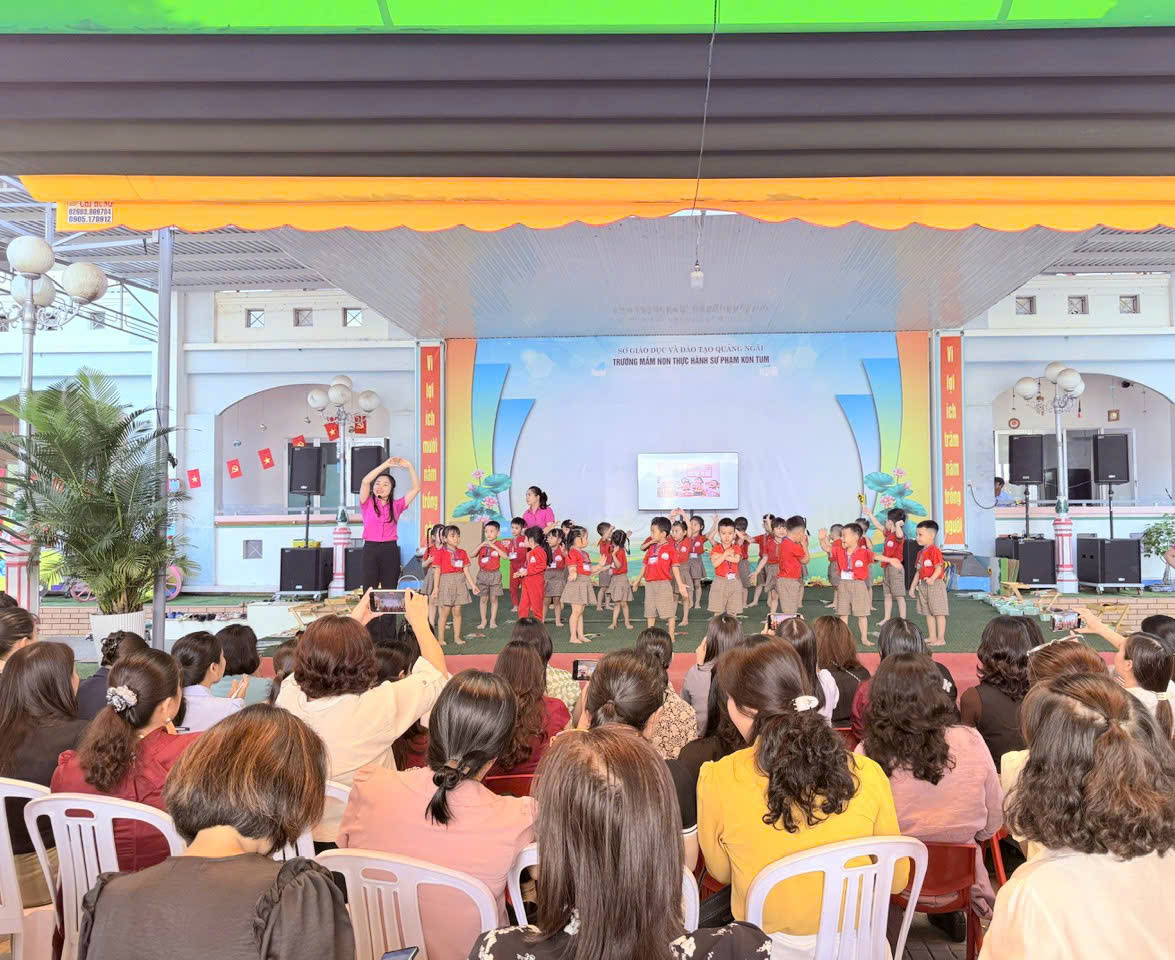 z7777074512492_544ac0cbfbafee2b3b0d04590560b266